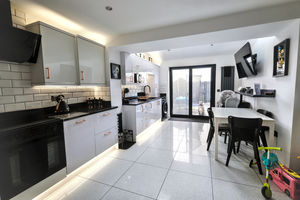 Photo 8- click for photo gallery